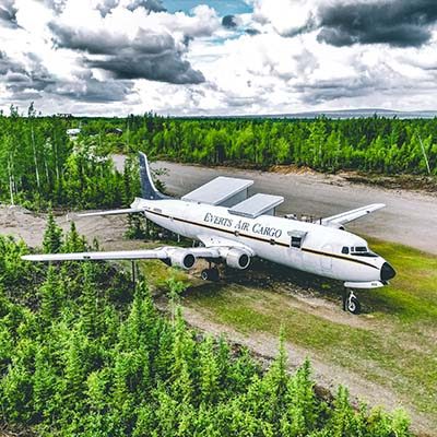 Airplane converted into a house in Alaska